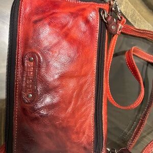Red Bed-Stü Crossbody with Removeable Straps. Never Used.